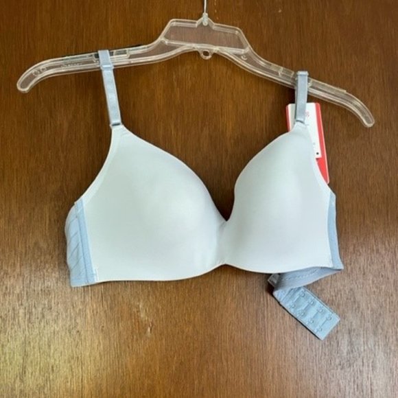 Grey Wing Bra size LL NWT - Picture 1 of 4